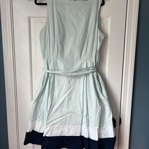 LL Bean Signature Mint and Navy Dress Size 16 cotton EUC